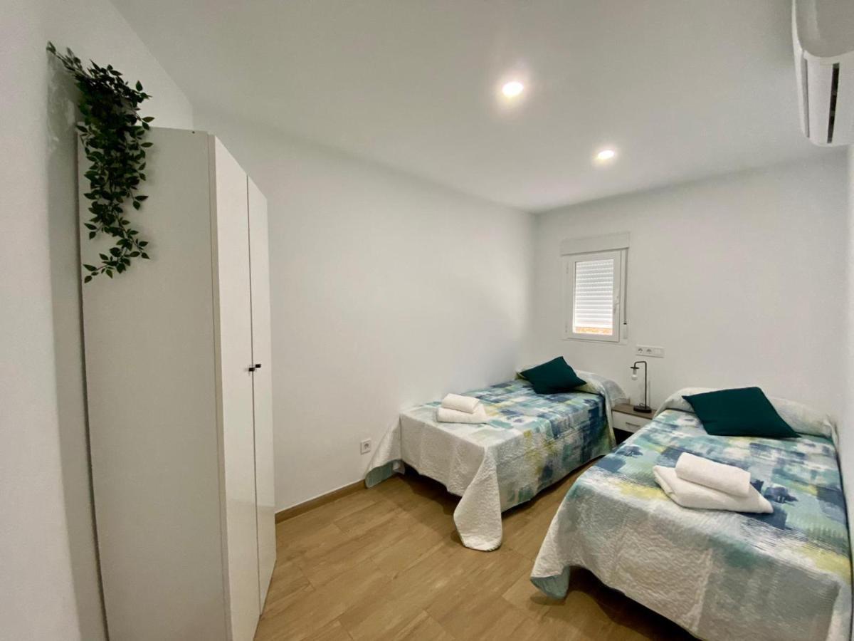 Ever House - Ifema Canillas Madrid Exterior photo